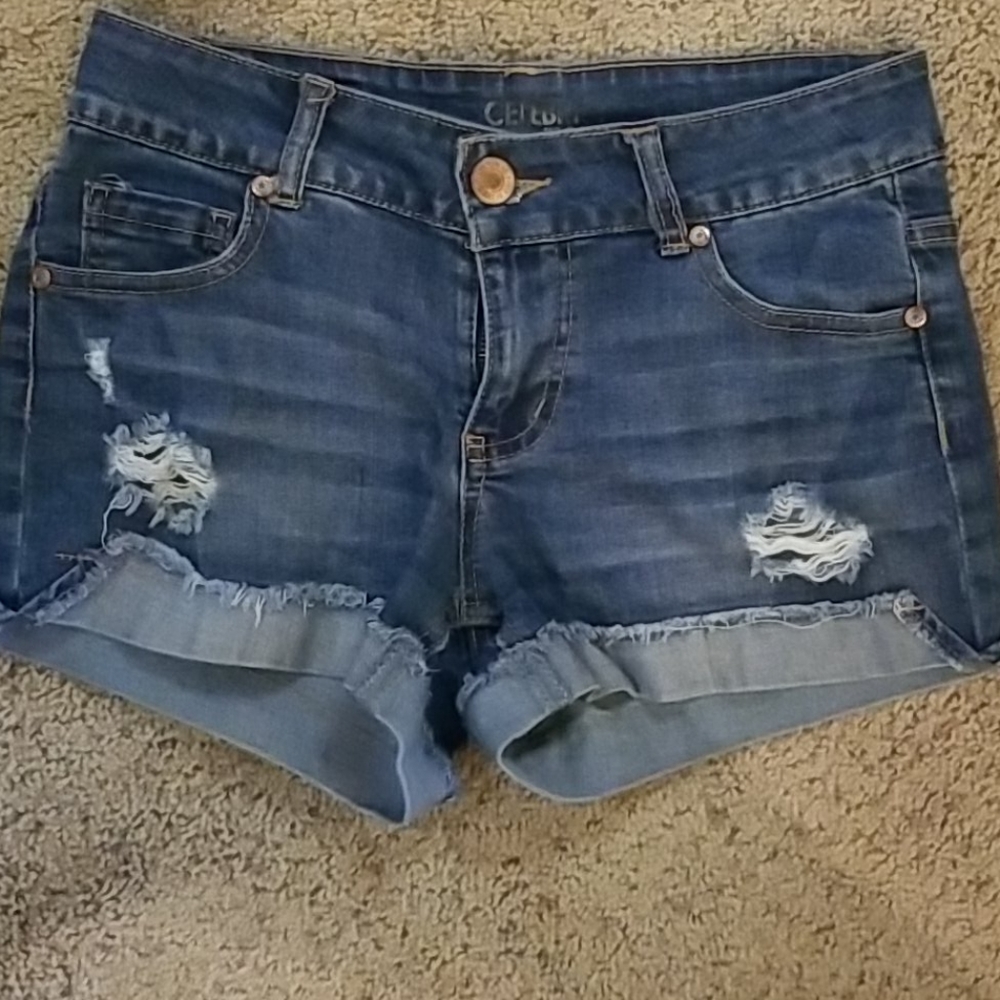 Shorts Bundle 3 for 8 - Picture 2 of 11